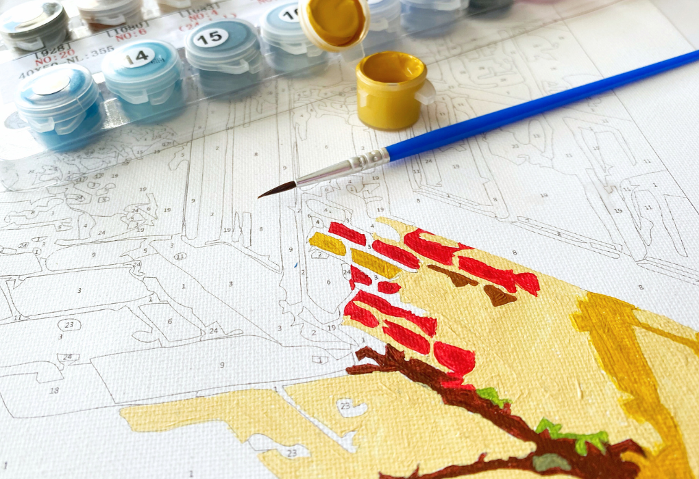 ¿Qué es la pintura por números y por qué todos están hablando de ella?